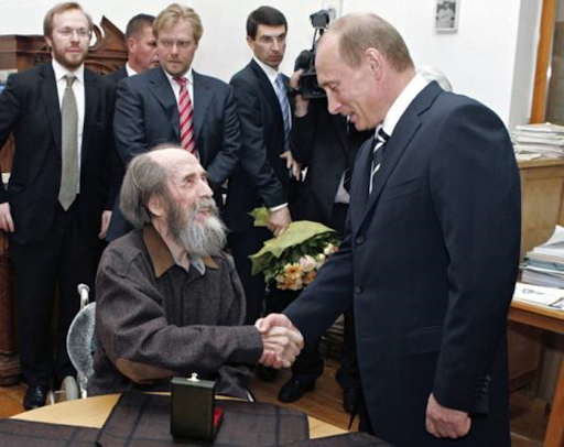 Putin greeting Solzhenitsyn